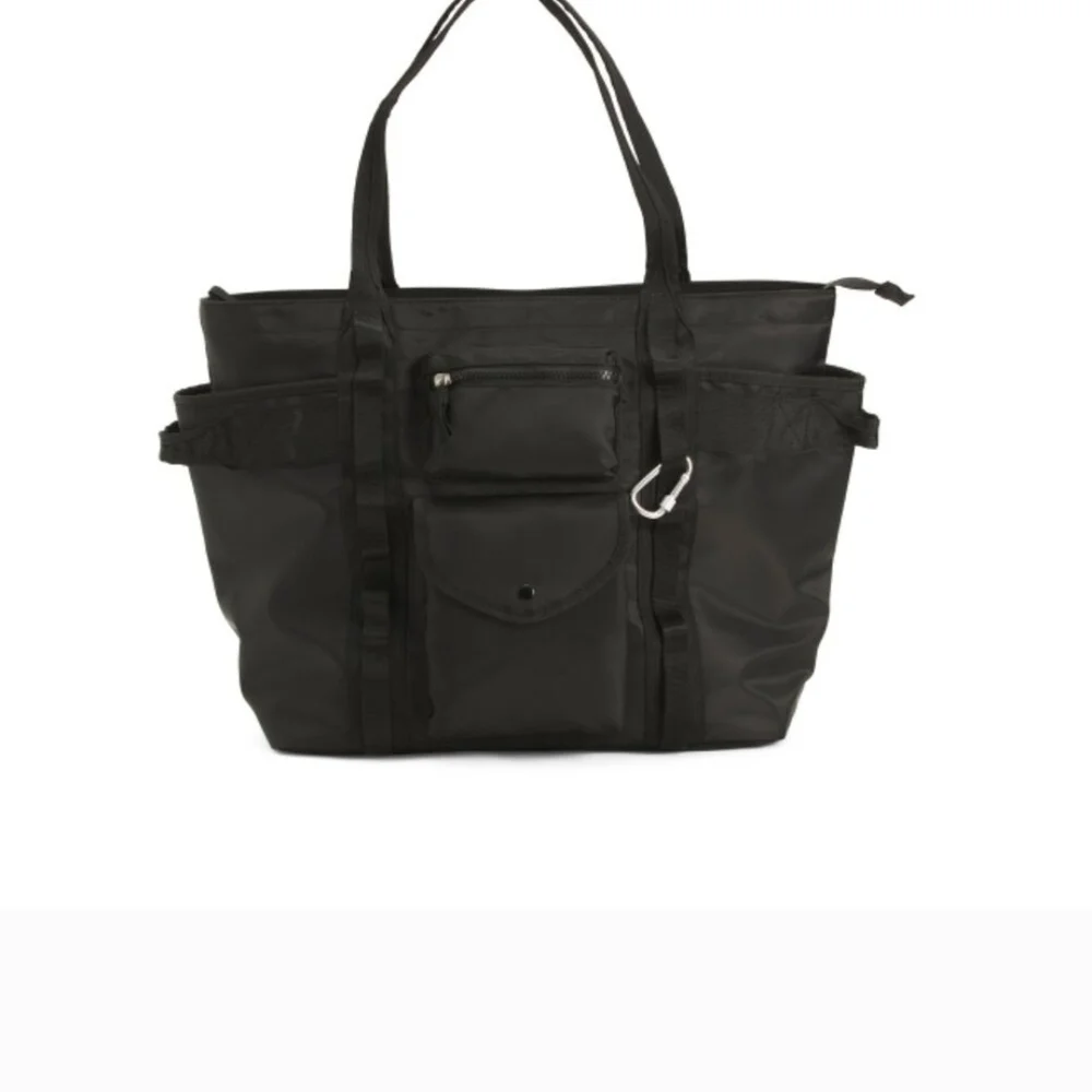 Tommy Bahama Tote - Picture 1 of 8